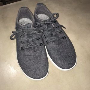 Allbirds size 9 shoe black upper / lunar rock sole